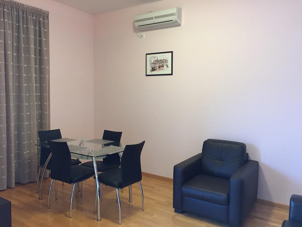 Apartments Ploski Χέρτσεγκ Νόβι Εξωτερικό φωτογραφία